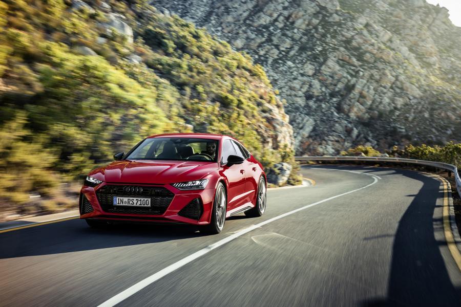  Audi RS7 Sportback 2019 года  (WW) (фото 14 из 80)